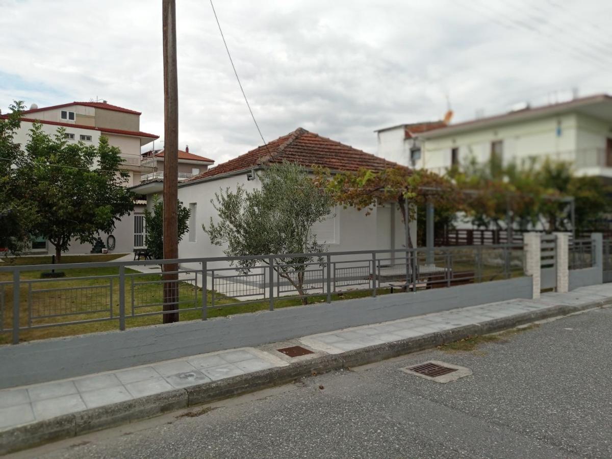 Το Άλλο Σπίτι... Villa Aridaía Buitenkant foto